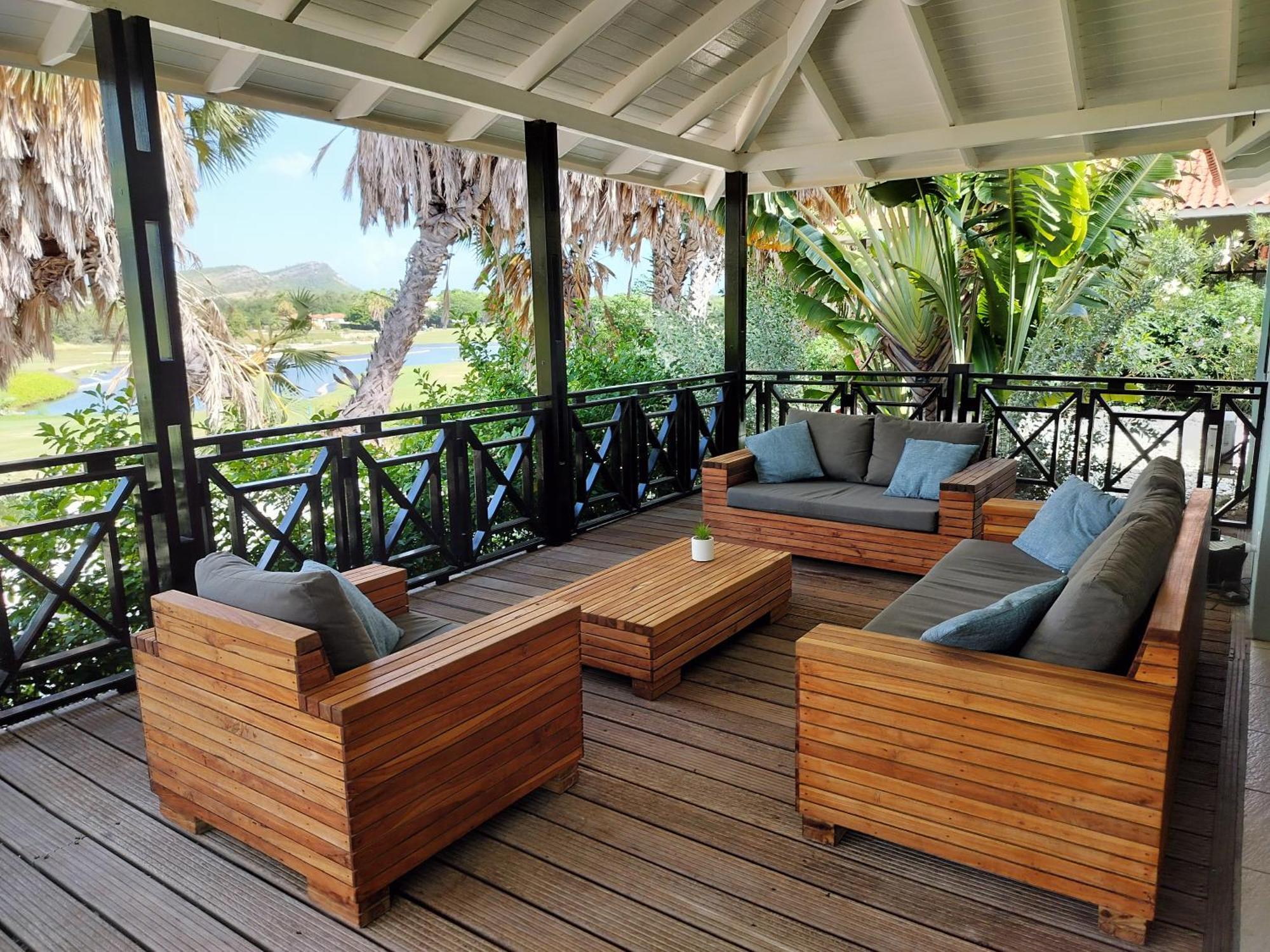 Blue Bay Beach Villa At Pool And Golfcourse ภายนอก รูปภาพ