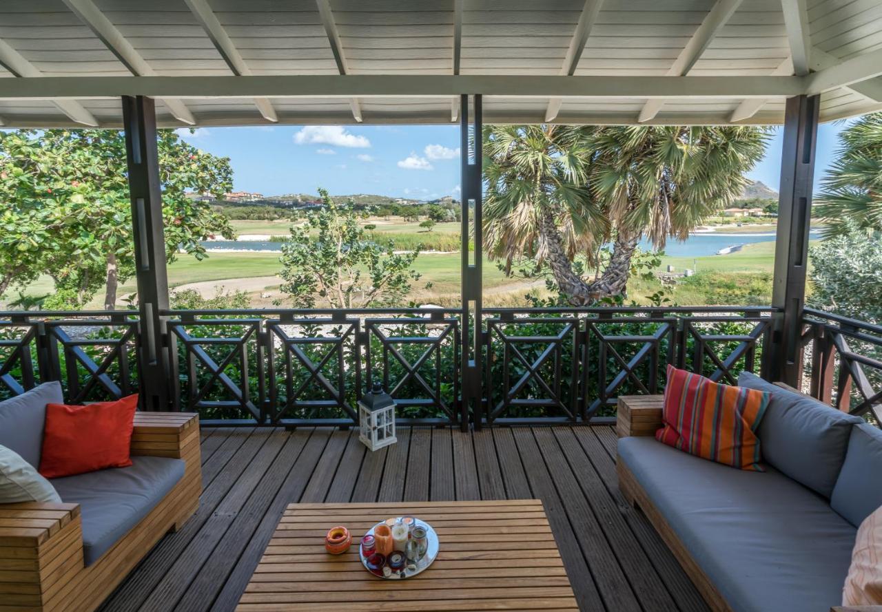 Blue Bay Beach Villa At Pool And Golfcourse ภายนอก รูปภาพ